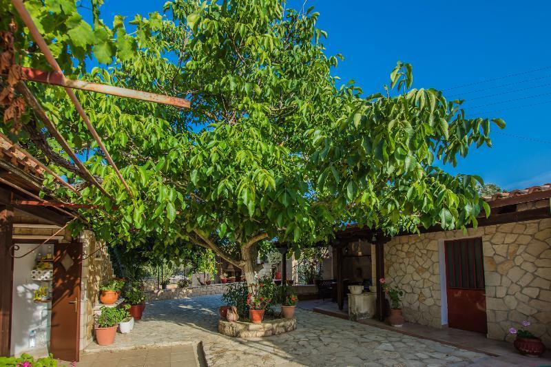 Porto Giardino Apartments Psarou  Kültér fotó