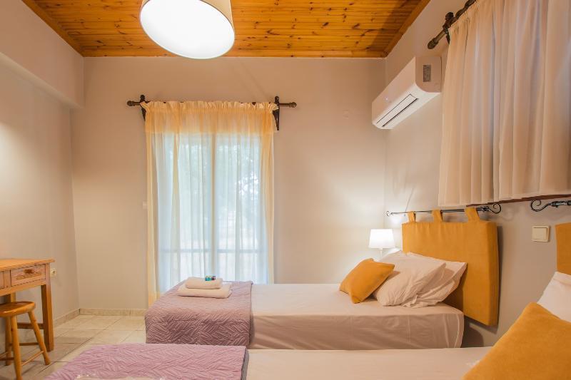 Porto Giardino Apartments Psarou  Kültér fotó